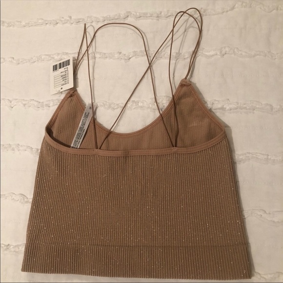 Urban Outfitters crop - Picture 2 of 4